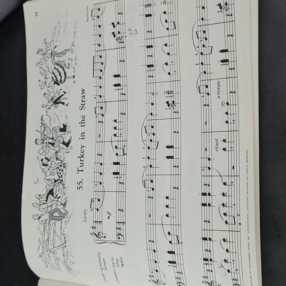 Selling as a bundle piano books . - Picture 3 of 13